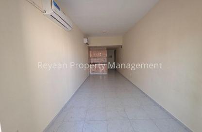 Apartment - Studio - 1 for rent in Al Baraha 438 - Al Baraha - Deira - Dubai