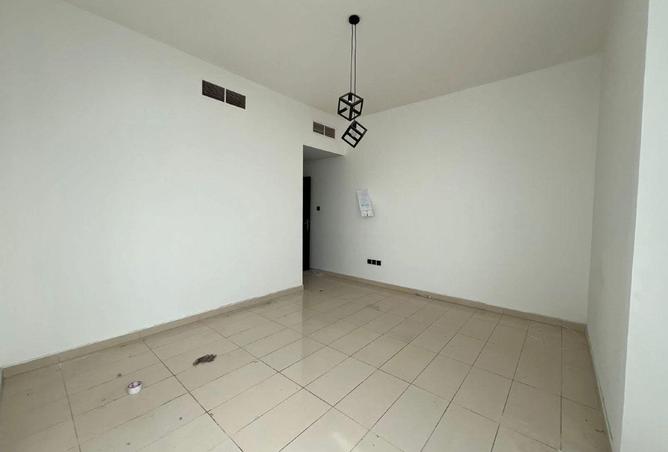 72720417 - صورة العقار 3