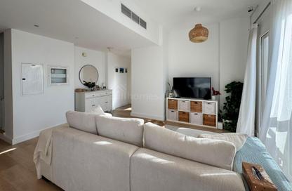 Duplex - 3 Bedrooms - 3 Bathrooms for sale in Zahra Breeze Apartments 4A - Zahra Breeze Apartments 4 - Zahra Breeze Apartments - Town Square - Dubai