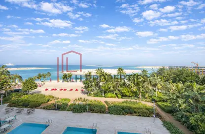 النزل و الشقق الفندقية - 1 حمام للبيع في فندق كوت دازور - قلب أوروبا - جزر العالم - دبي