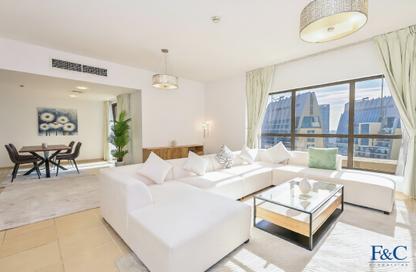 Apartment - 3 Bedrooms - 4 Bathrooms for rent in Shams 1 - Shams - Jumeirah Beach Residence - Dubai