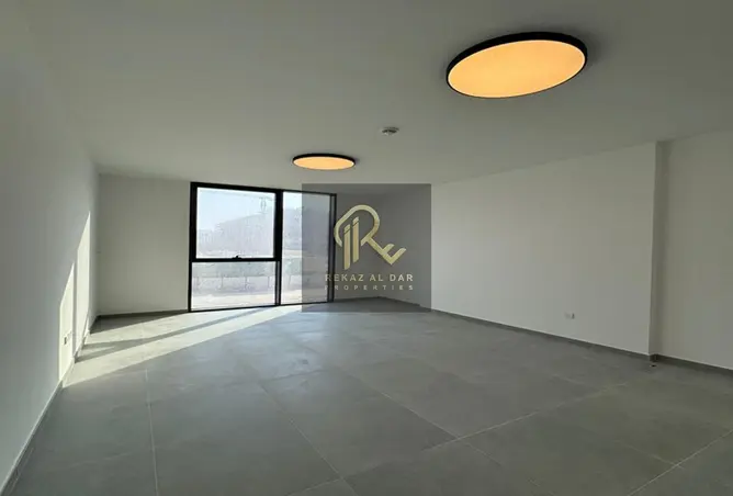 111426185 - Property Image 3