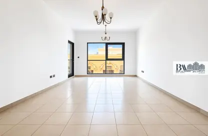 شقة - 3 غرف نوم - 3 حمامات للايجار في المرقبات - ديرة - دبي