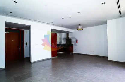 Apartment - 1 Bedroom - 2 Bathrooms for rent in Maze Tower - Sheikh Zayed Road - Dubai