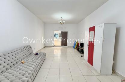 Apartment - 2 Bedrooms - 2 Bathrooms for rent in Garden Home - Oud Metha - Bur Dubai - Dubai