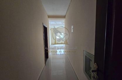 Apartment - 1 - 2 for rent in Al Qulaya'ah - Al Sharq - Sharjah Apartment - 1 - 2 for rent in Al Qulaya'ah - Al Sharq - Sharjah