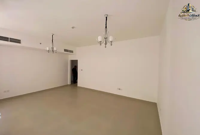 160968667 - Property Image 2