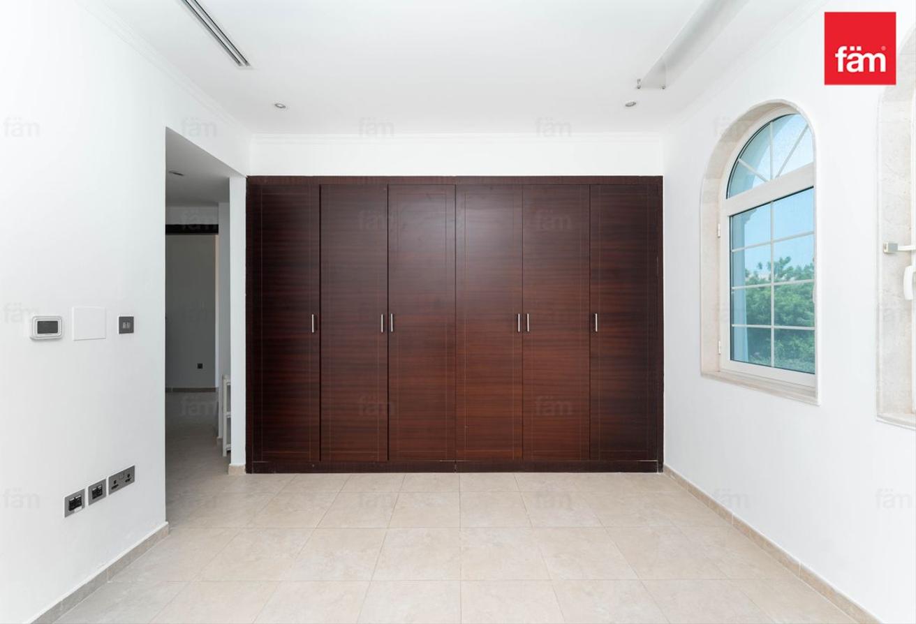 Vacant|Maid Suite|Prime Location photo 21