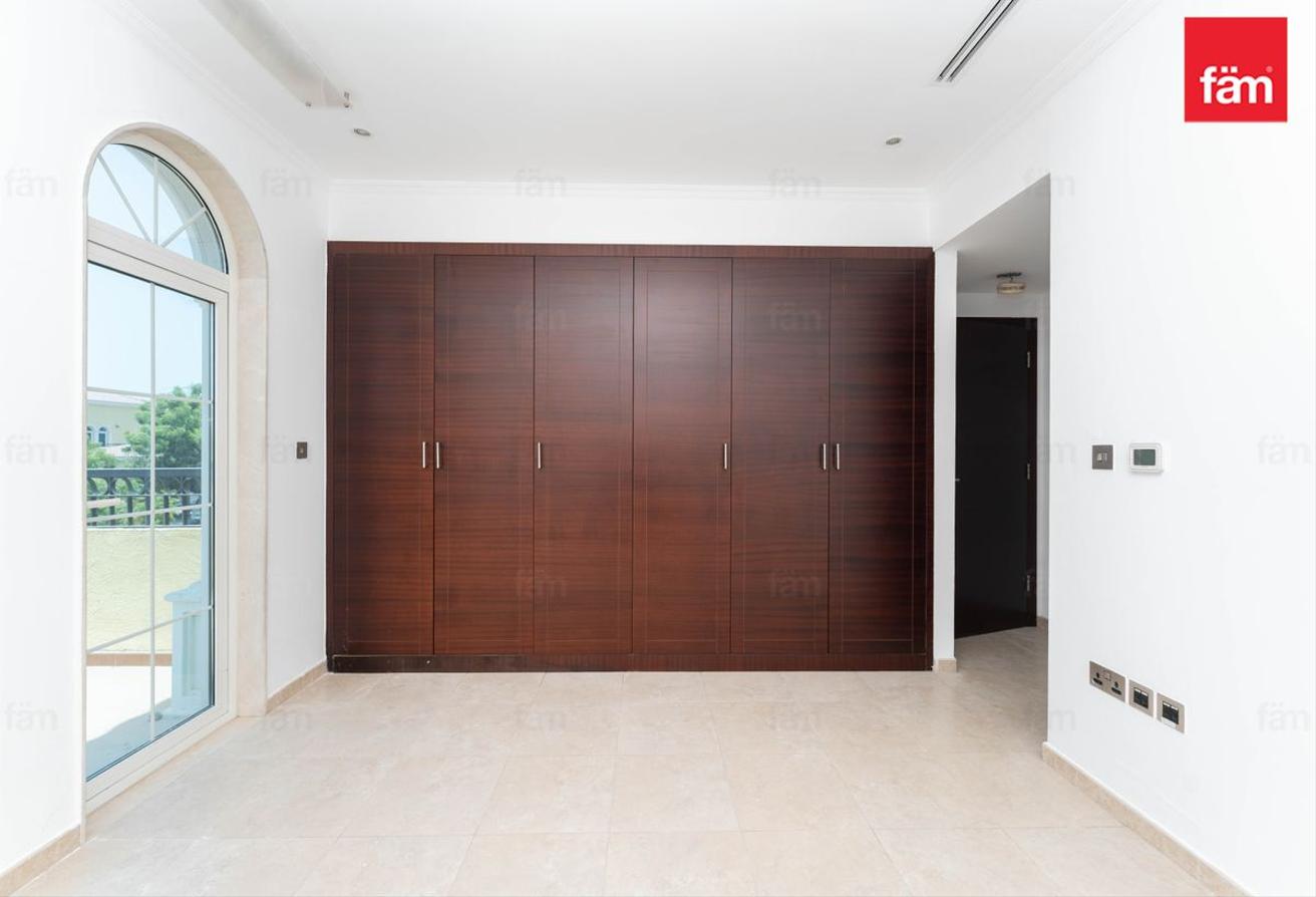 Vacant|Maid Suite|Prime Location photo 22