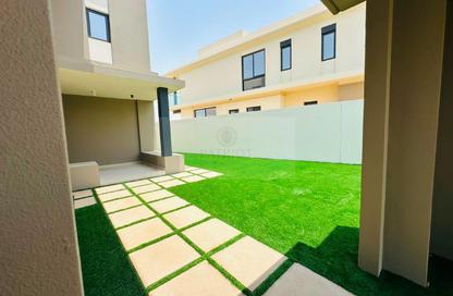 Villa - 4 - 6 for rent in Jebel Ali Village Villas - Jebel Ali Village - Jebel Ali - Dubai Villa - 4 - 6 for rent in Jebel Ali Village Villas - Jebel Ali Village - Jebel Ali - Dubai