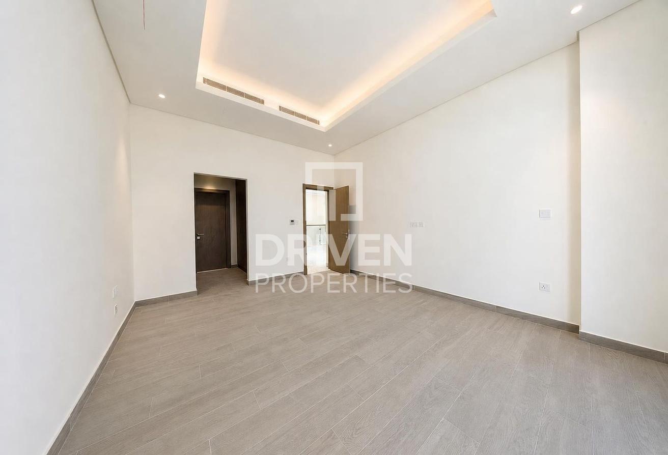 Spacious | Standalone Villa | Well Maintained photo 9