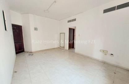 Apartment - 2 - 2 for rent in Bu Tina Building 2 - Bu Tina - Al Sharq - Sharjah Apartment - 2 - 2 for rent in Bu Tina Building 2 - Bu Tina - Al Sharq - Sharjah