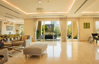 Villa - 5 - 7 for sale in Villa Lantana 1 - Villa Lantana - Dubai Science Park - Dubai