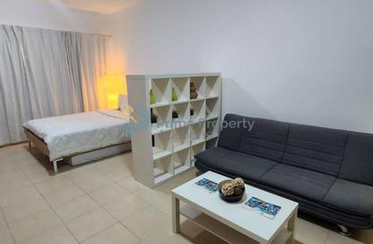 Apartment - Studio - 1 for rent in Golf Apartments - Al Hamra Village - Ras Al Khaimah