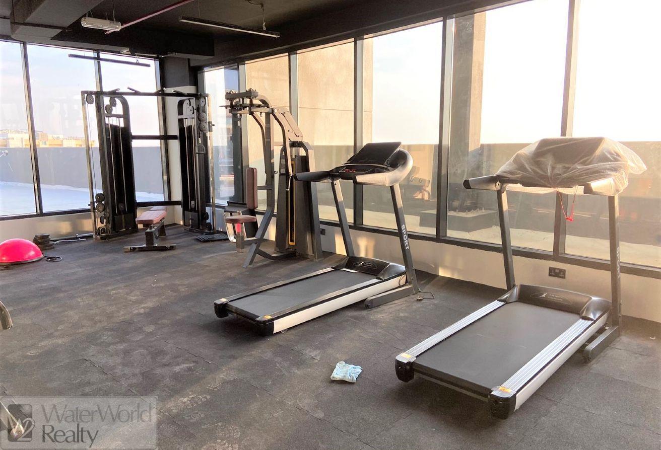 Vacant | Spacious 1 Bedroom | Furnished photo 8