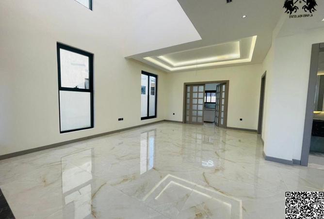 114595153 - Property Image 3