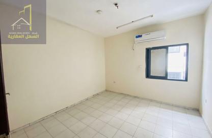 Apartment - 1 - 2 for rent in Zayd Bin Aslam Street - Abu shagara - Sharjah