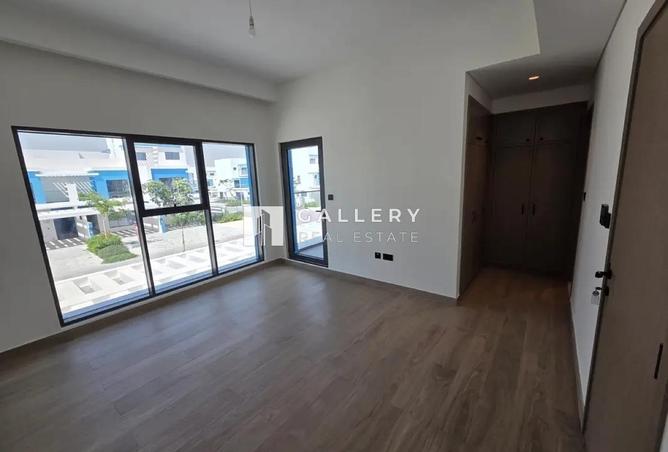 120180370 - Property Image 3