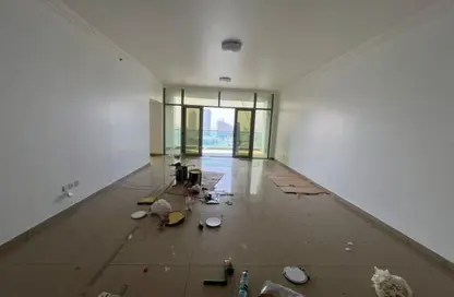 شقة - 4 غرف نوم - 6 حمامات للايجار في برج الدانا - المجاز 3 - المجاز - الشارقة