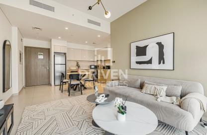 Apartment - 1 - 1 for rent in Burj Royale - Downtown Dubai - Dubai