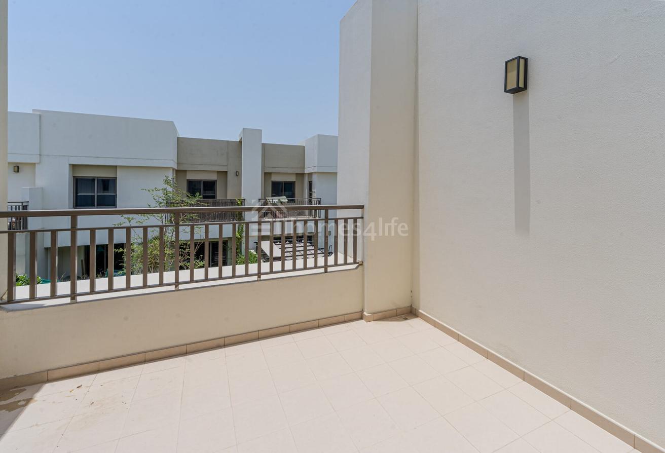 Next to Pool & Park | MIddle Unit | October End photo 18
