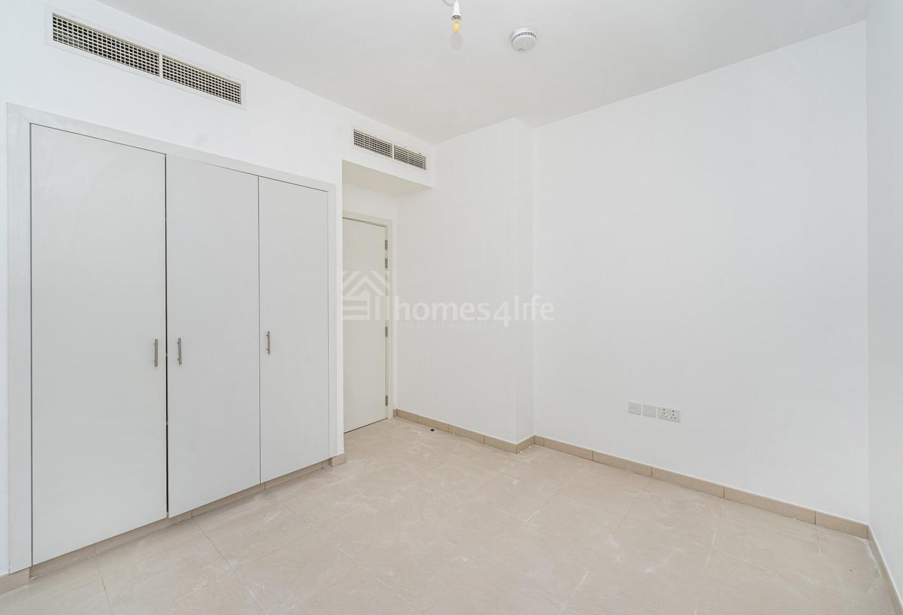 Next to Pool & Park | MIddle Unit | October End photo 16
