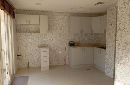 Villa - 2 Bedrooms - 3 Bathrooms for rent in Springs 8 - The Springs - Dubai Villa - 2 Bedrooms - 3 Bathrooms for rent in Springs 8 - The Springs - Dubai