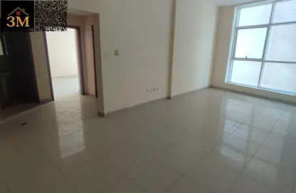 شقة - غرفة نوم - 2 حمامات للايجار في أورينت تاور 1 - أورينت تاور - البستان - عجمان