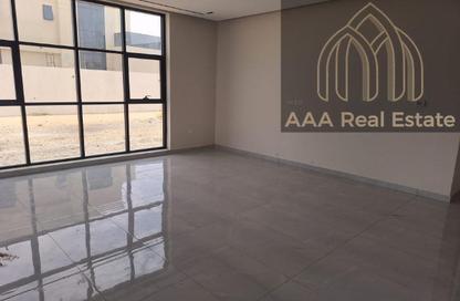 Villa - 4 Bedrooms - 6 Bathrooms for rent in Al Aweer 1 - Al Aweer - Dubai
