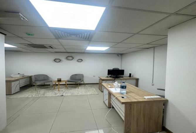 98240160 - Property Image 2