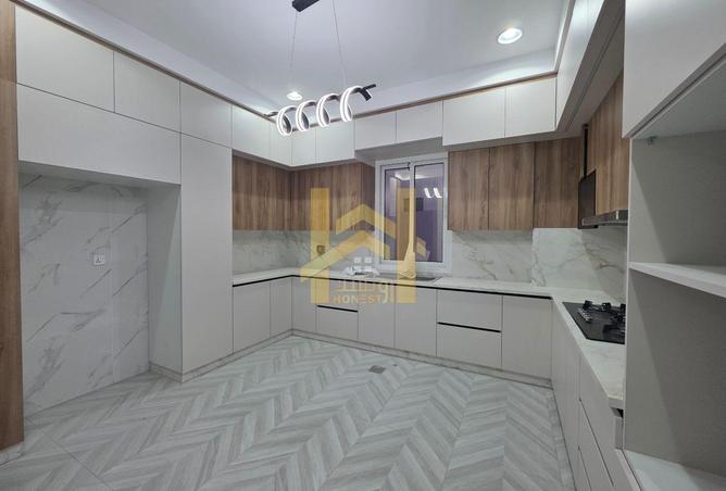 135649534 - Property Image 3