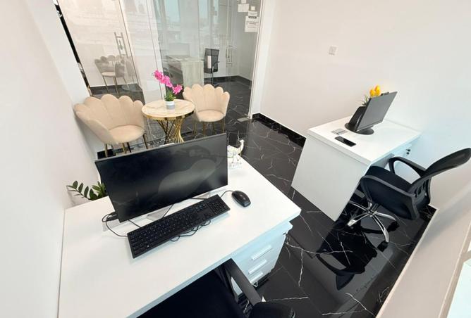 142860106 - Property Image 2