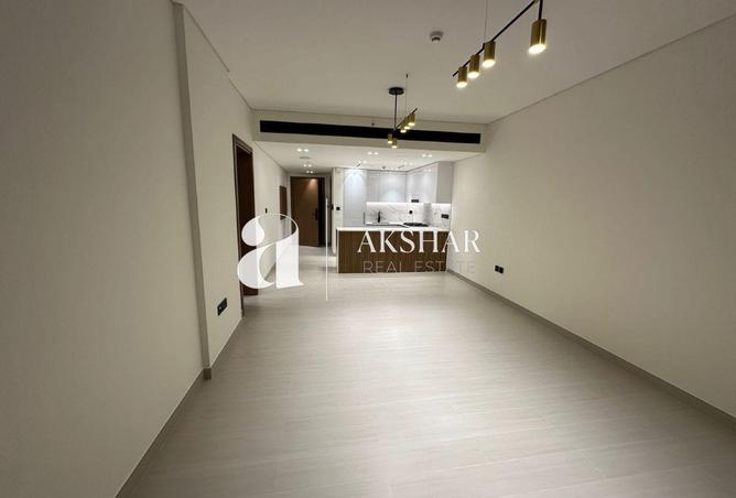 57352837 - صورة العقار 2