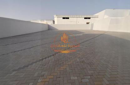أرض - استوديو للايجار في مبني علي موسى - الصجعة الصناعية - الصجعة - الشارقة أرض - استوديو للايجار في مبني علي موسى - الصجعة الصناعية - الصجعة - الشارقة