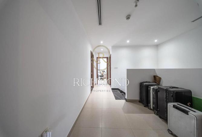 128835613 - Property Image 3
