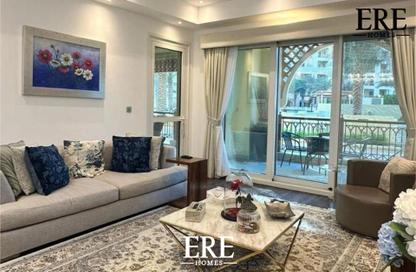 Apartment - 2 Bedrooms - 3 Bathrooms for sale in Marina Residences 6 - Marina Residences - Palm Jumeirah - Dubai