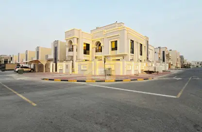 Villa - 6 Bedrooms for sale in Al Zaheya Gardens - Al Zahya - Ajman