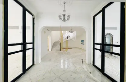 Villa - 5 Bedrooms - 5 Bathrooms for rent in Jumeirah 2 Villas - Jumeirah 2 - Jumeirah - Dubai