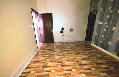 Apartment - Studio - 1 for rent in Fire Station Road - Muwaileh - Sharjah