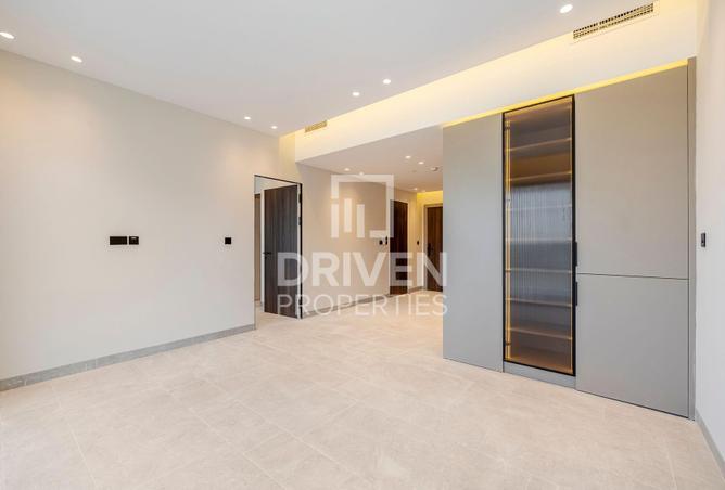 76975394 - Property Image 2