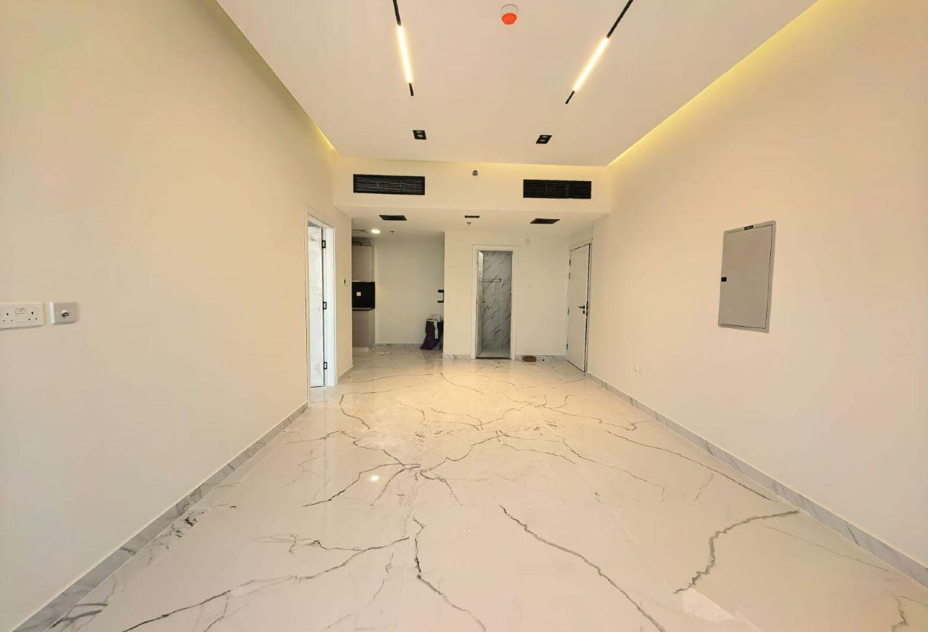 BRAND NEW BUILDING 1BHK : RENT 60K : 1 PARKING photo 9