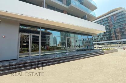 Retail - Studio for sale in Stonehenge Residences II - District 15 - Jumeirah Village Circle - Dubai Retail - Studio for sale in Stonehenge Residences II - District 15 - Jumeirah Village Circle - Dubai