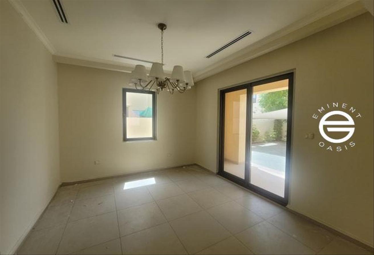 Large Plot | Family Community | Multiple Options photo 8