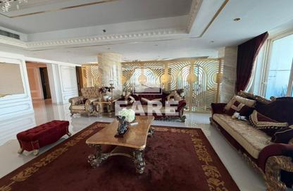 Apartment - 6 - 7 for sale in Blue Tower - Al Majaz 3 - Al Majaz - Sharjah