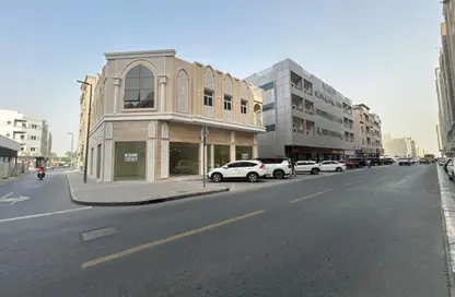 Shop - Studio - 1 Bathroom for rent in Muweileh Community - Muwaileh Commercial - Sharjah