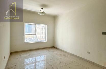 Apartment - 2 Bedrooms - 2 Bathrooms for rent in Al Khan Lagoon Tower - Al Khan Lagoon - Al Khan - Sharjah