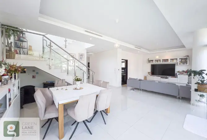 145998148 - Property Image 2