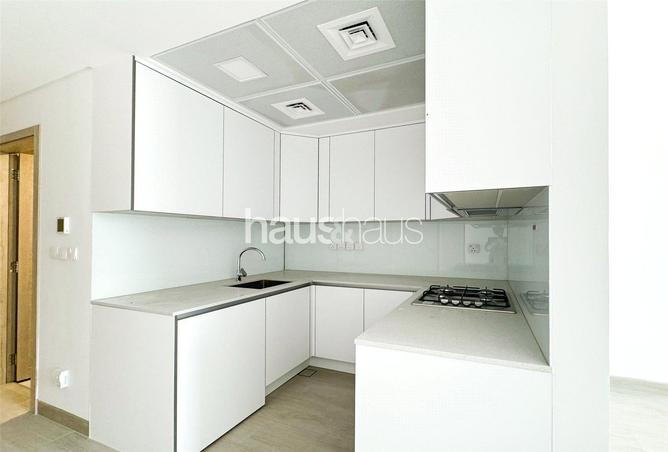 80700373 - Property Image 2