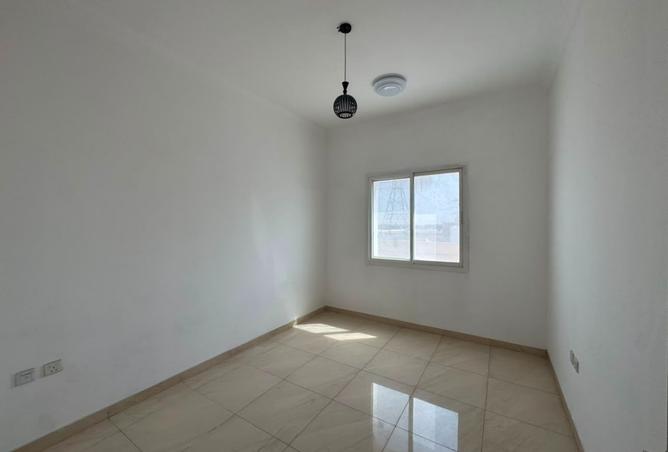 129785618 - Property Main Image