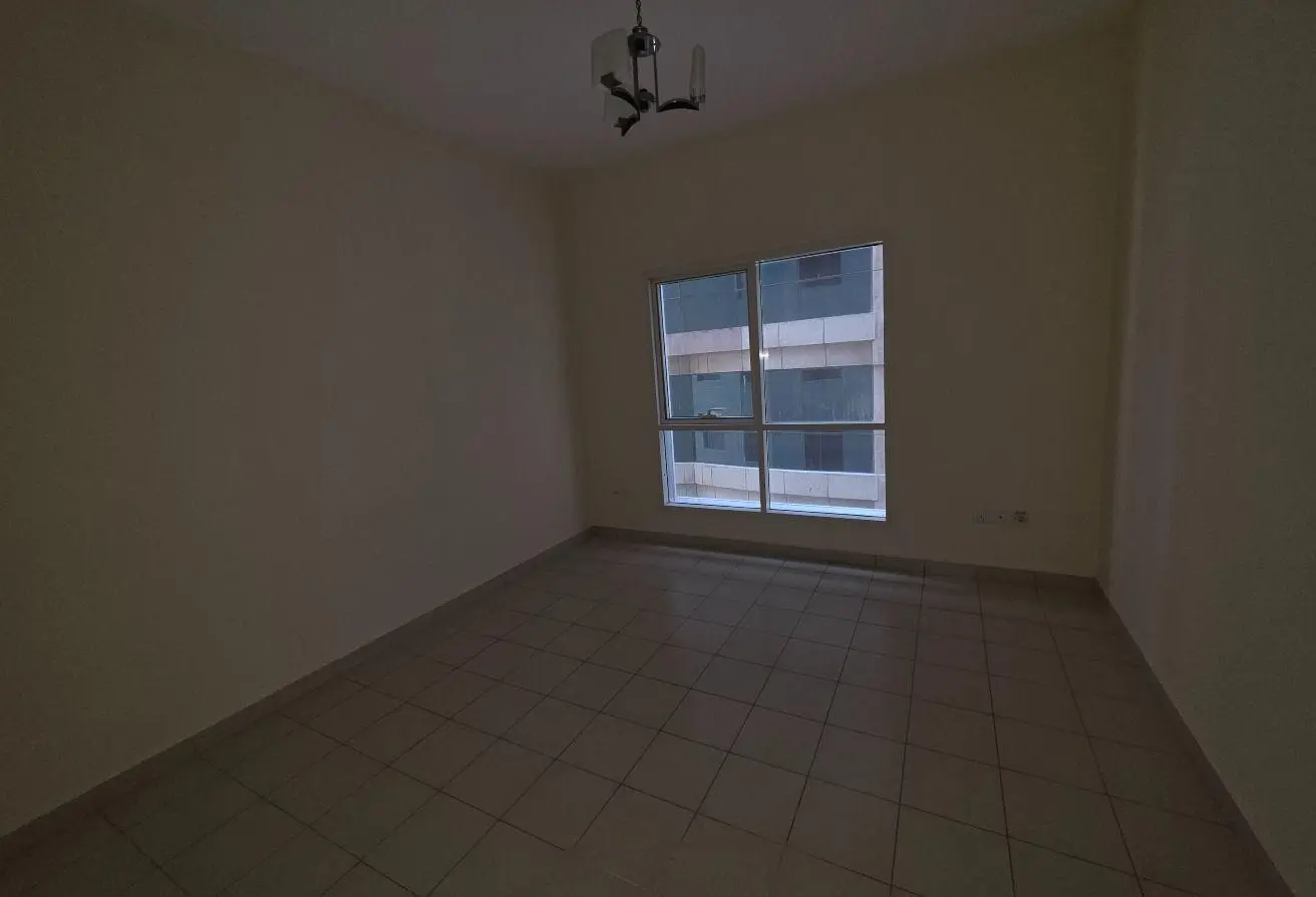 106391115 - Property Main Image